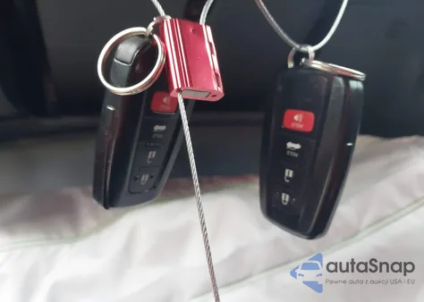 2018 Toyota Camry Xse z USA, uszkodzony, nr VIN 4T1B61HK0JU105288